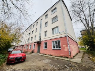 Купить трехкомнатную квартиру по ул. Кутшо ул, 4, г. Киров